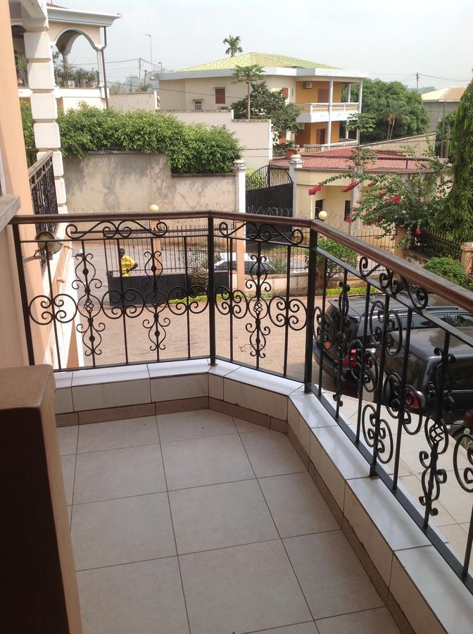 Bastos'Appart Yaoundé 外观 照片